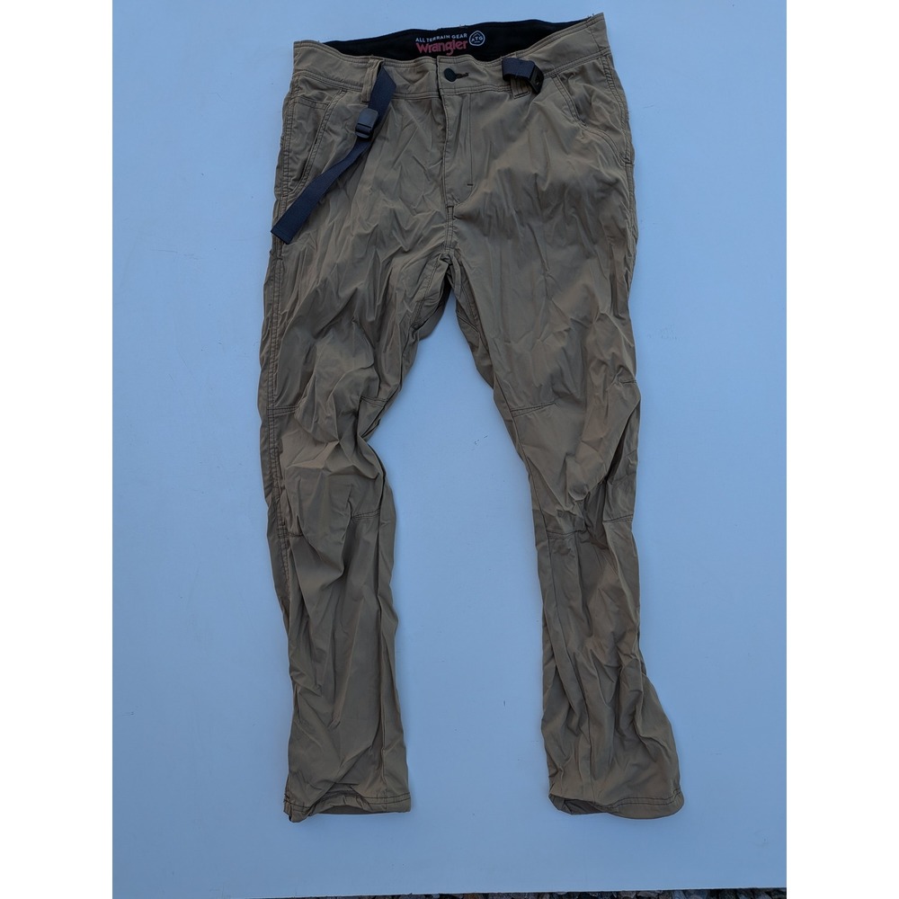 Wrangler ATG All Terrain Gear Cargo Pants Khaki Beige Mens 32x30 Outdoor Hiking